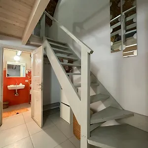 O' Vascio House Neapol
